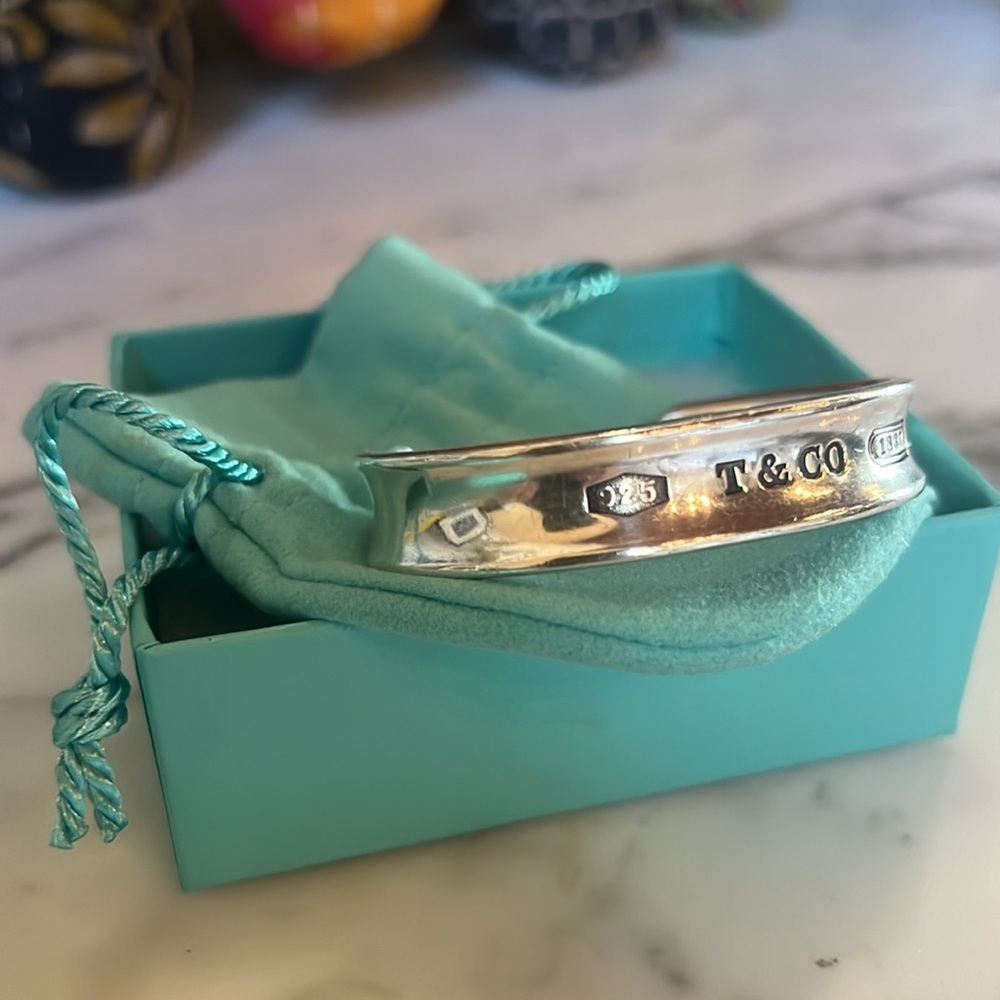 **Gift Alert** Tiffany & Co. 1837 Collection cuff bracelet *Authentic Vintage*